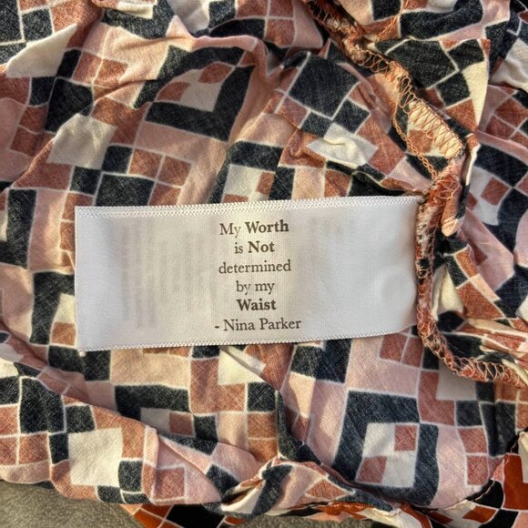 nina parker plus short blouse rayon button front crop top M205 orange red black - Picture 8 of 9